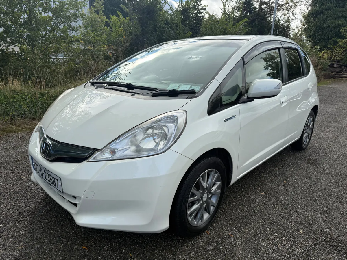 Honda Fit 2013 hi spec! - Image 2