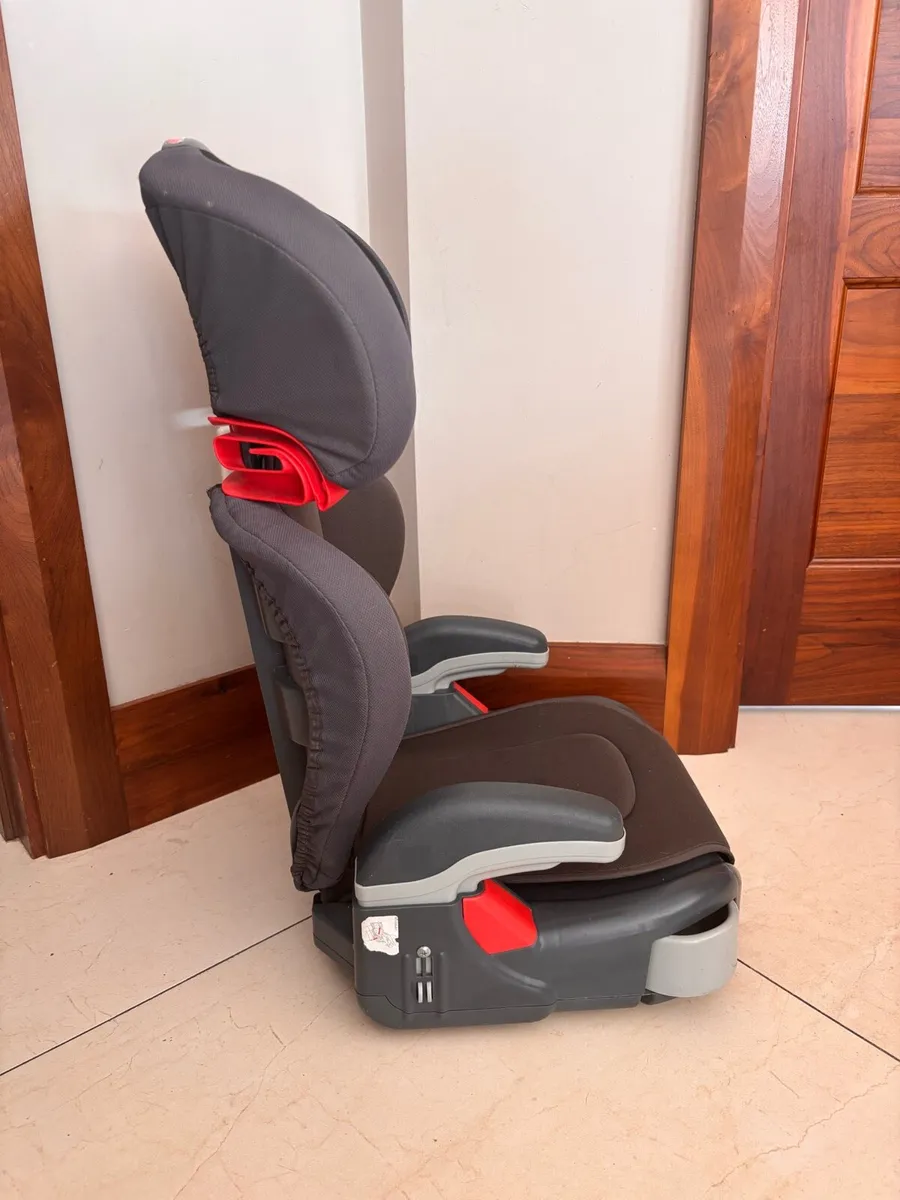 Graco car seat - Image 2