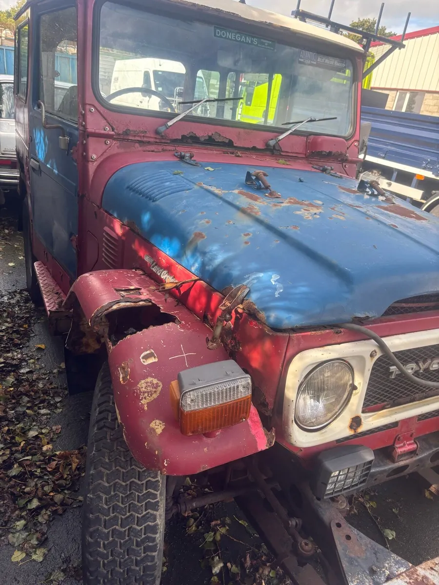 B j Land cruiser - Image 1