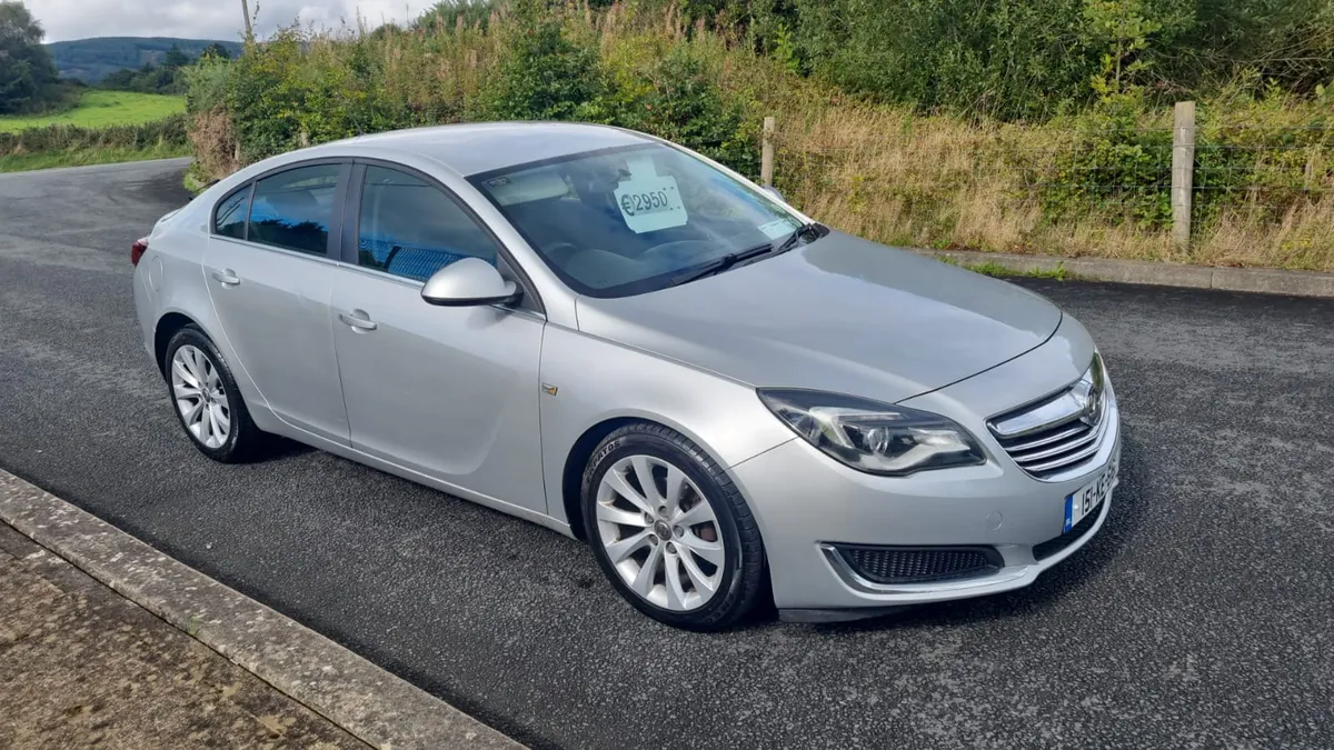 15 OPEL insignia diesel - Image 1