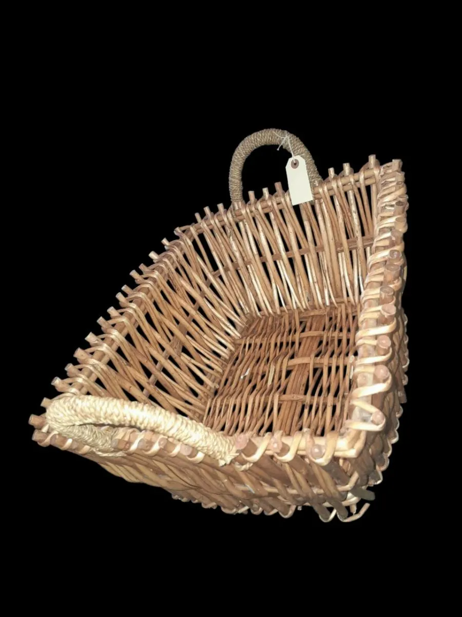 Large ,sturdy willow woven basket - Image 2