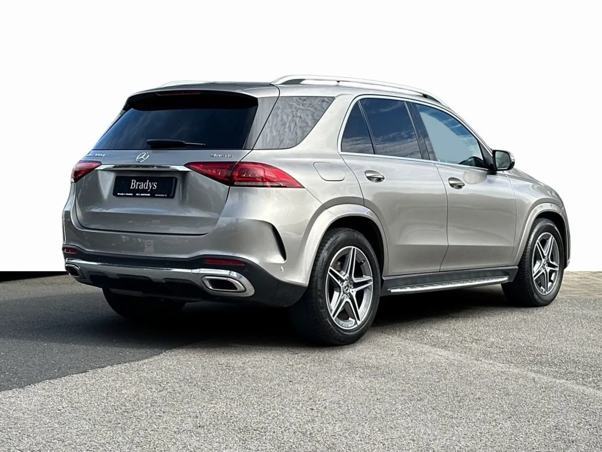 Mercedes-Benz GLE-Class GLE 300d AMG Line 4matic - Image 4