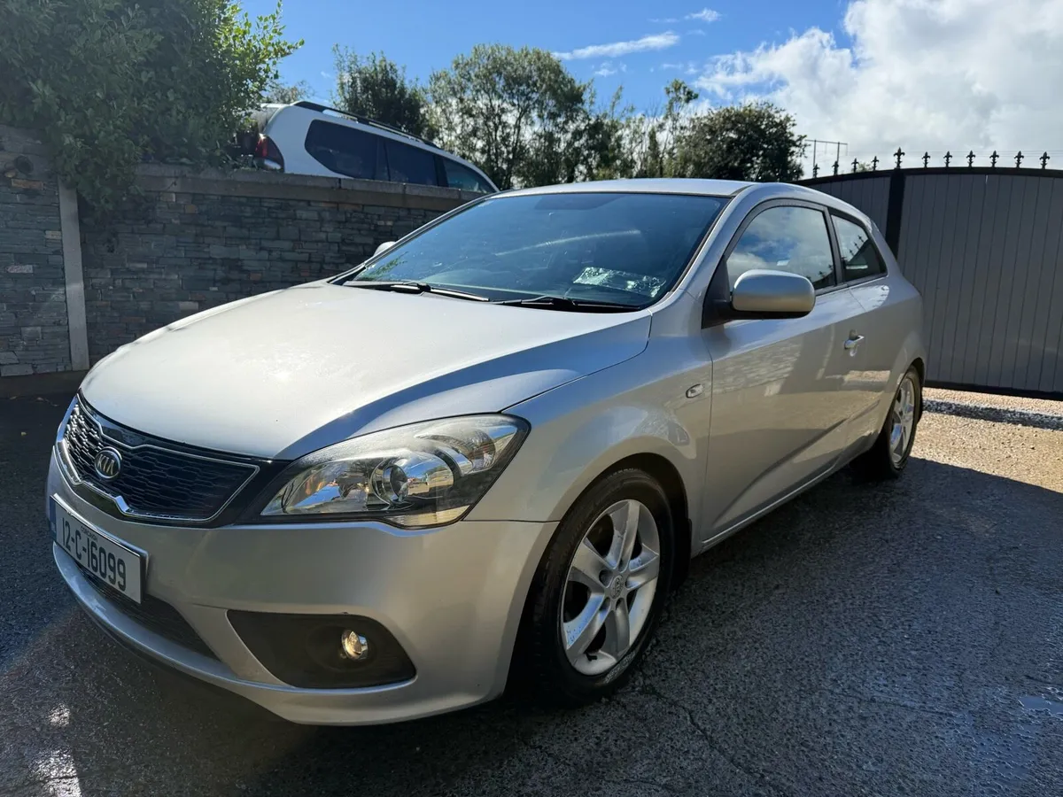 2012 Kia pro ceed New nct - Image 2