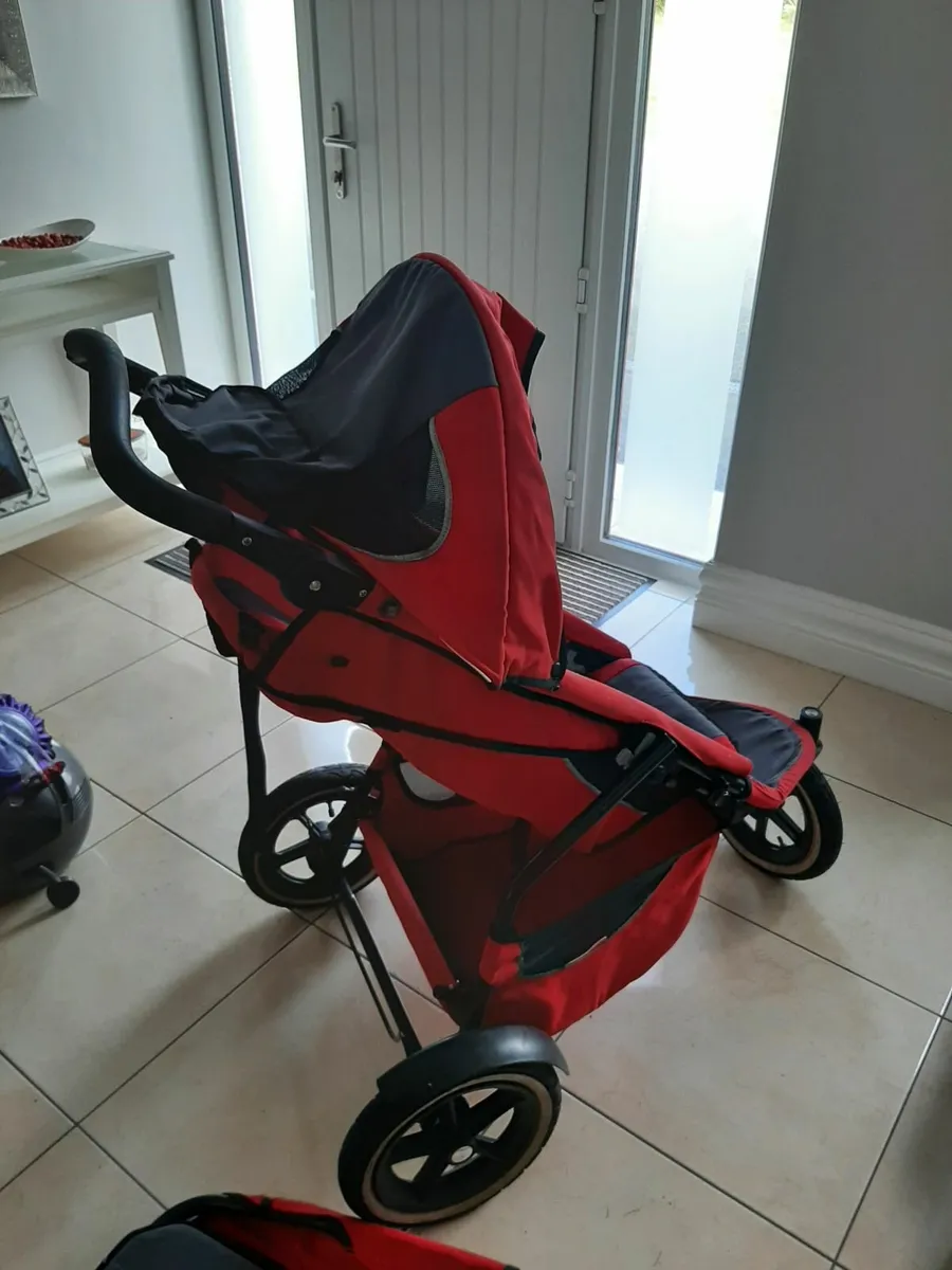 Phil and Ted Buggy - Image 1