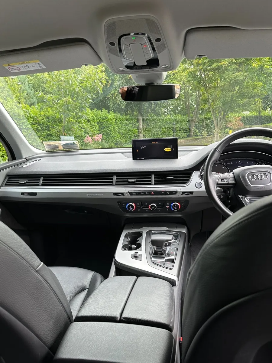 Audi Q7 2019 - Image 2