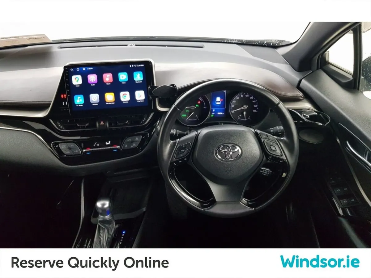 Toyota C-HR Toyota C-hr Petrol/hybrid  Auto - Image 3