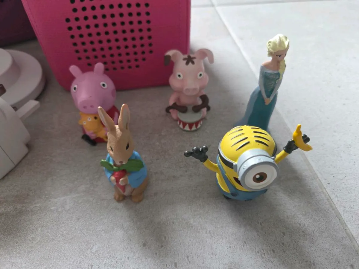 Pink Tonie Box with 5 Tonie Figures and More - Image 2