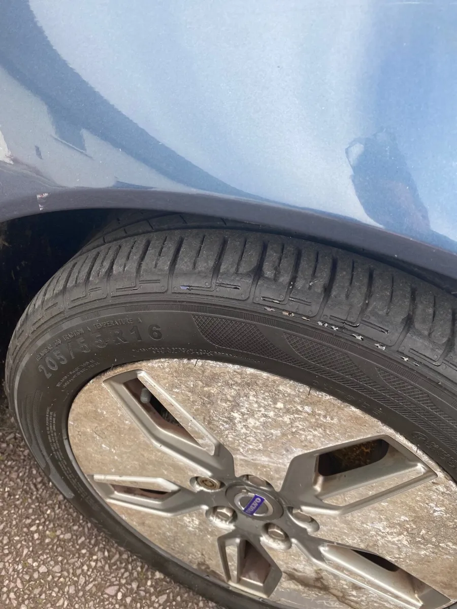 Volvo S40 2009 - Image 4