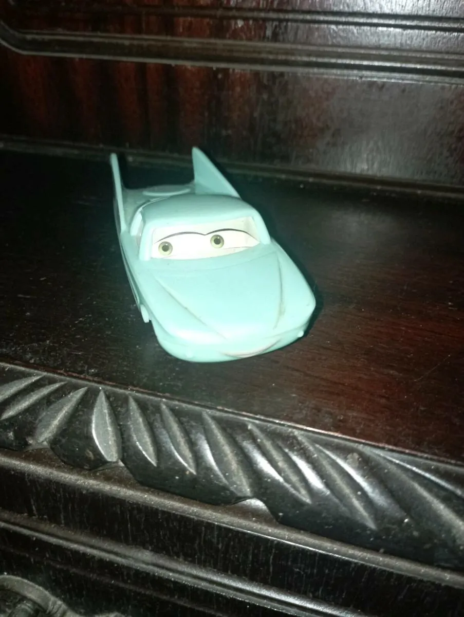 DISNEY PIXAR 3 CAR FINN MODLES - Image 4