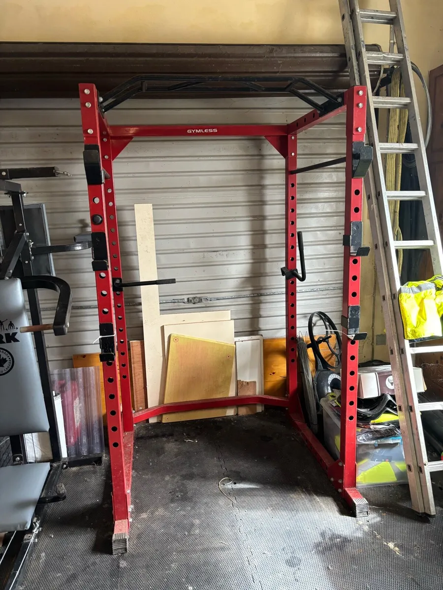 Gym rack & machines - Image 1