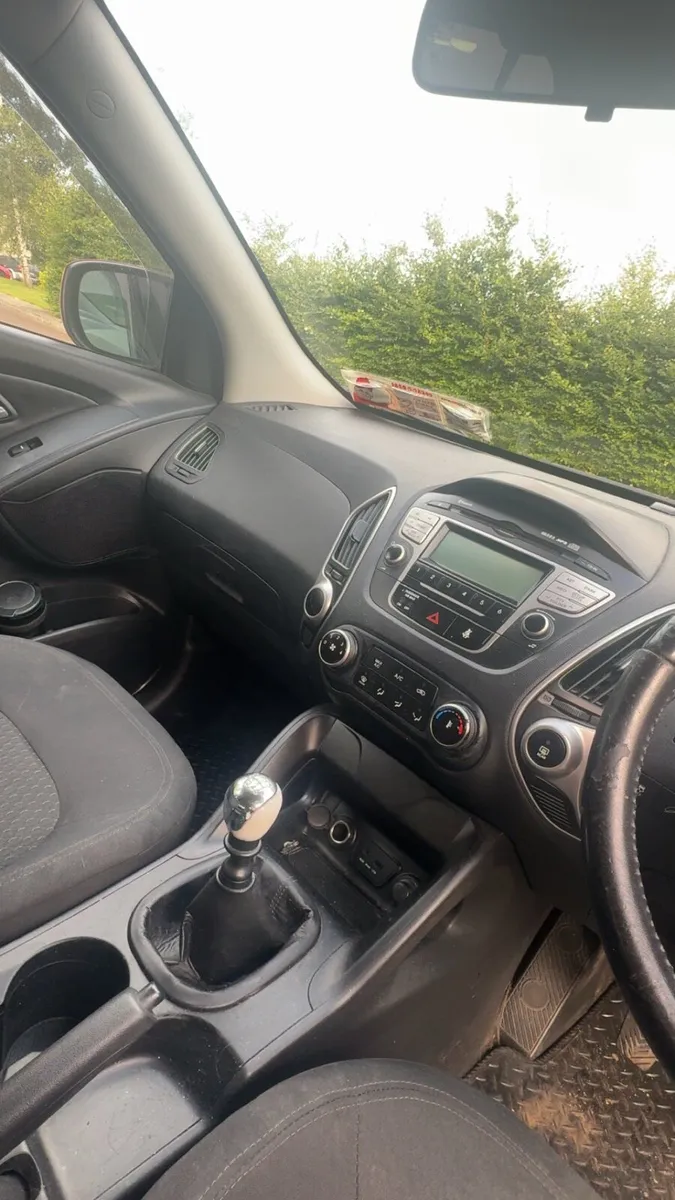 2011 Hyundai Ix35 - Image 2