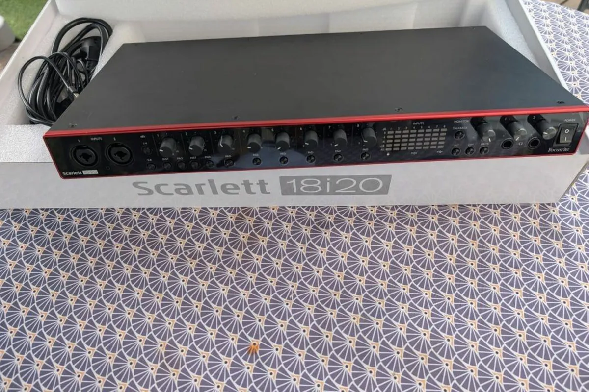 Focusrite Scarlett 18i20 3rd Gen USB Soundkarte - Image 4