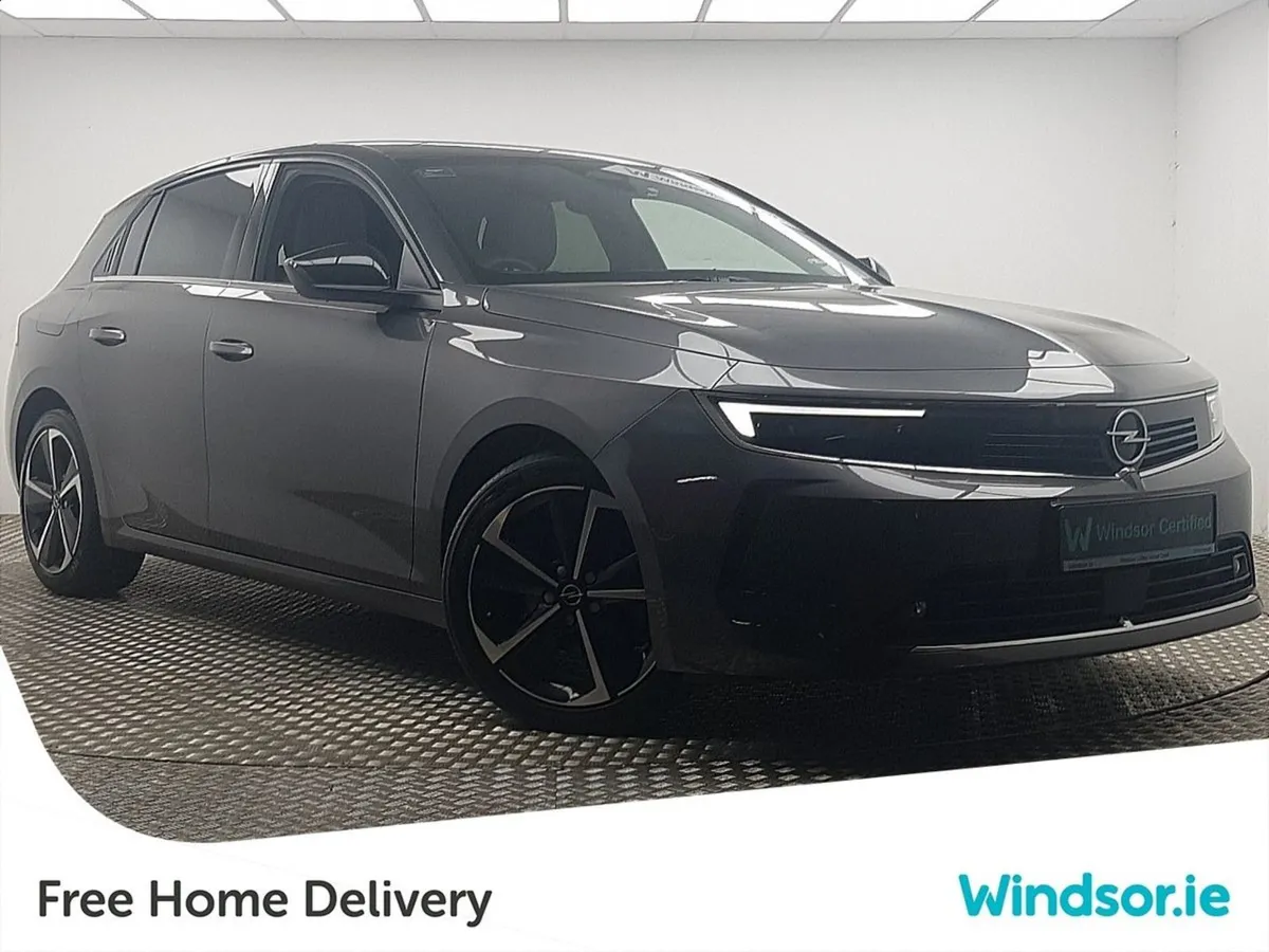 Opel Astra Elegance 1.2 Turbo 130PS 6 Speed - Image 1