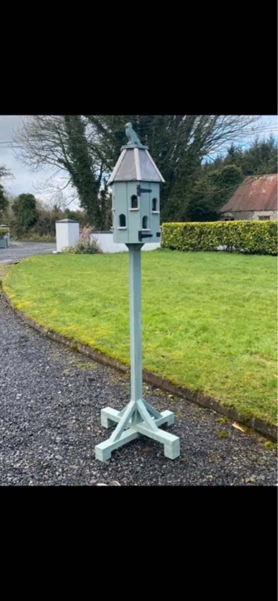 Bird tables and Bird houses - Image 3