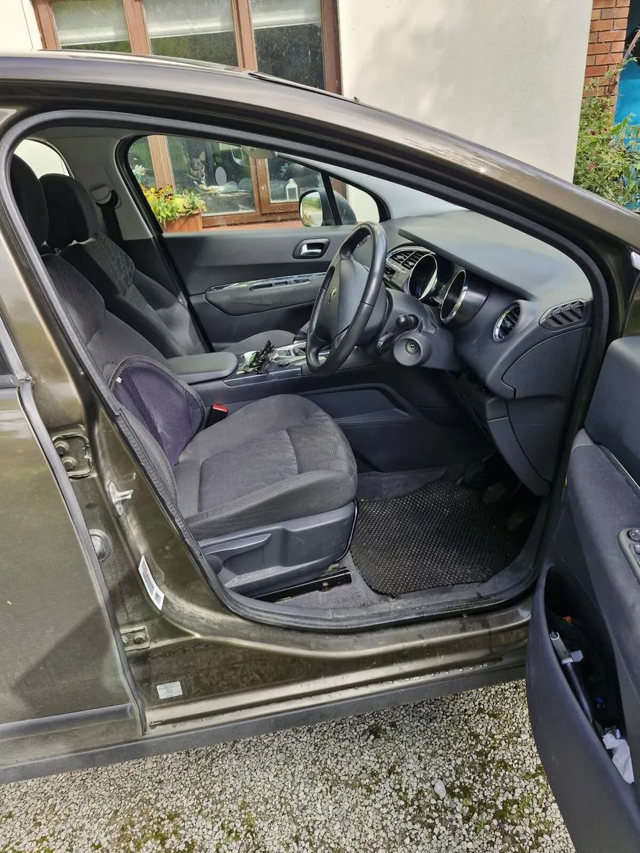 Peugot 3008 - Image 4