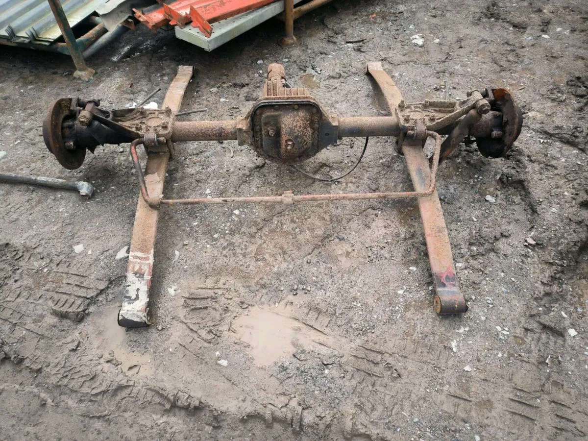 2005 iveco engine gearbox backaxle and BMW engine - Image 3