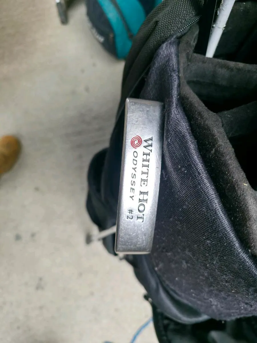Odyssey White Hot #2 Putter - Image 1
