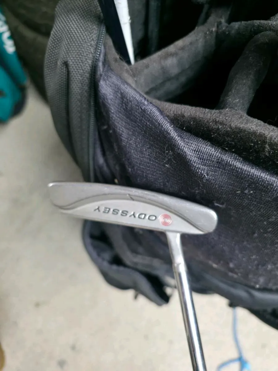 Odyssey White Hot #2 Putter - Image 2