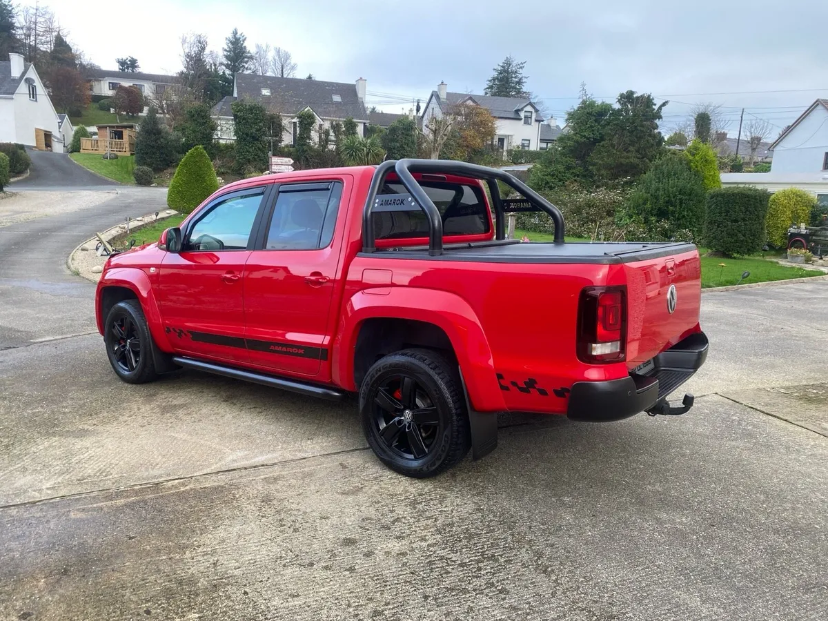 Vw Amarok black edition NO VAT - Image 3