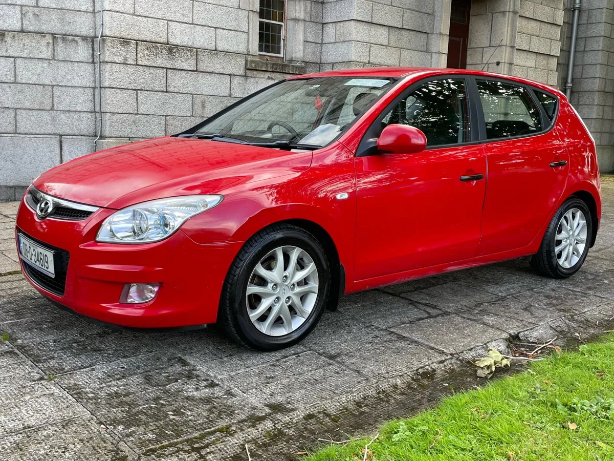 08 Hyundai i30 *New NCT* - Image 2