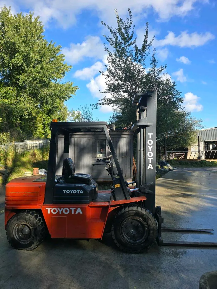 Toyota 3.5 Forklift - Image 1