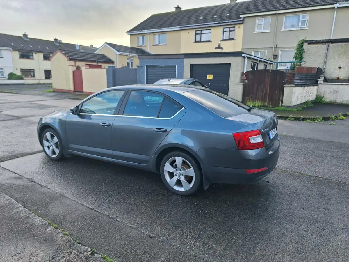 151 Skoda Octavia 1.6tdi - Image 1