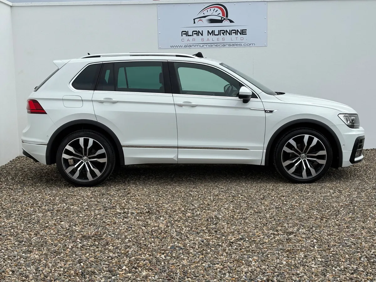 VOLKSWAGEN TIGUAN R-LINE LOW MILAGE  2019 - Image 3