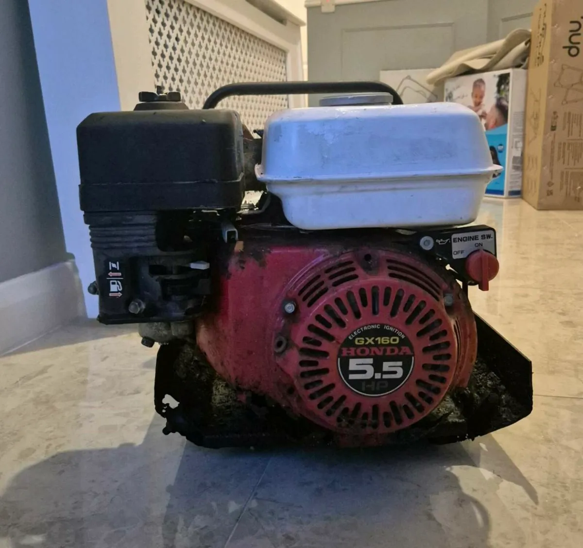 HONDA PETROL GENERATOR THE PULLEY ROPE BROKE  BELL - Image 1