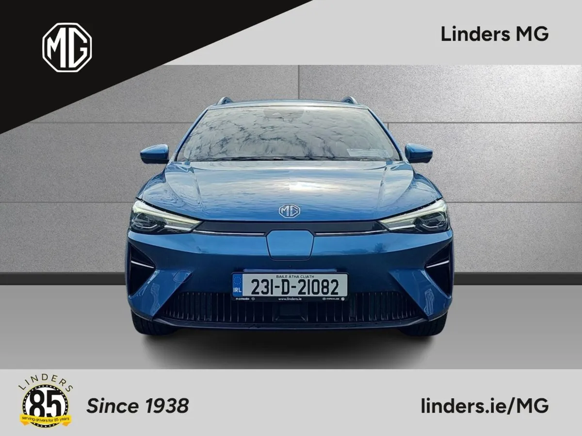 MG MG5 Long Range - Exclusive - Image 2