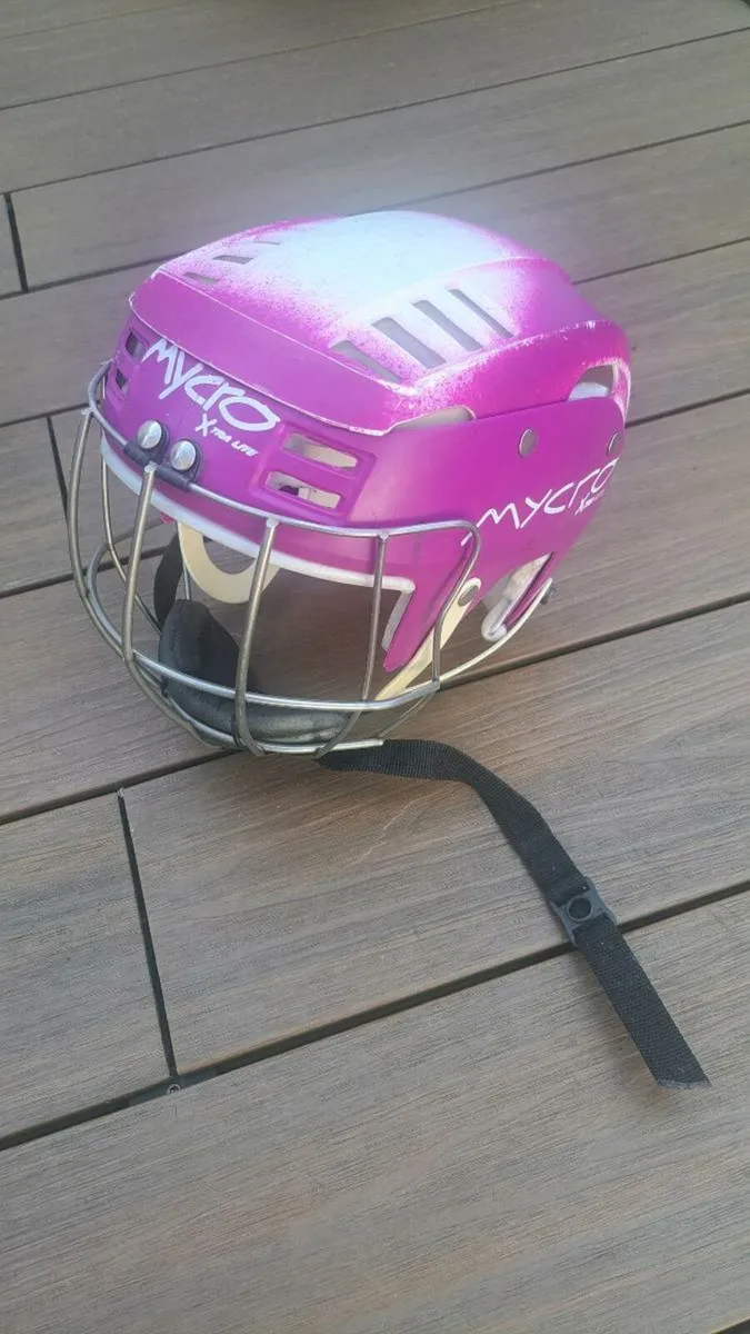 Hurling/Camogie helmet - Image 2