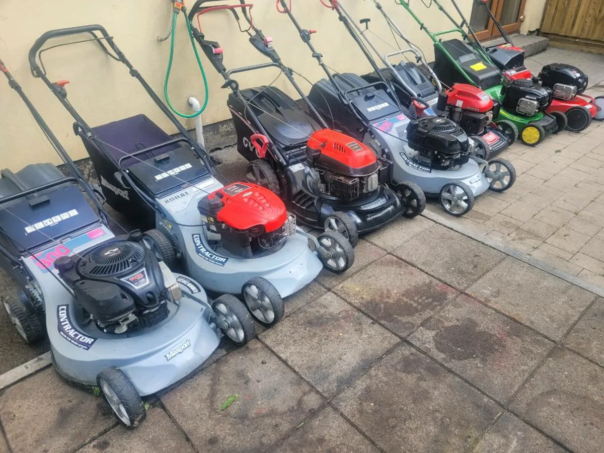 7 selfdrive Lawnmowers - Image 1