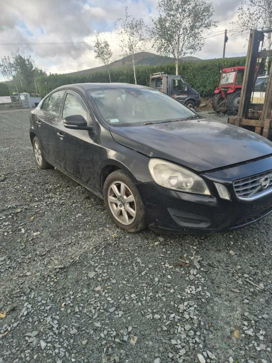 Volvo S60 - Breaking only - Image 3