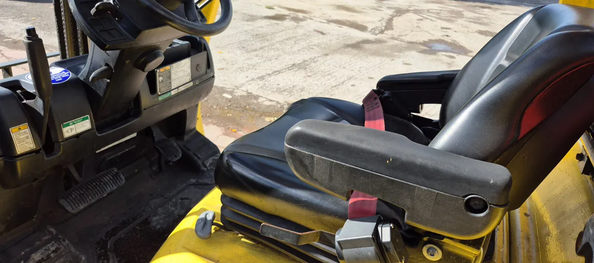 HYSTER FORKLIFT - Image 4