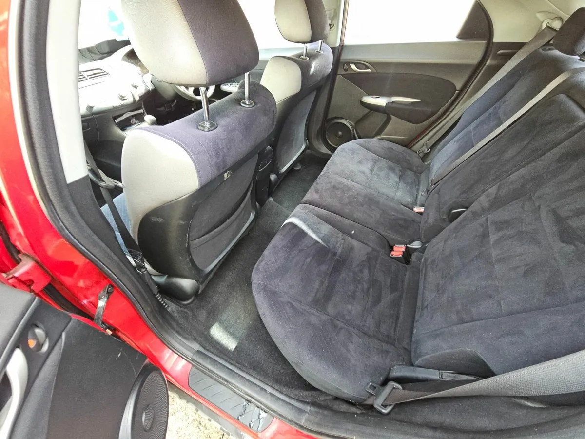 2008 Honda Civic - Image 4