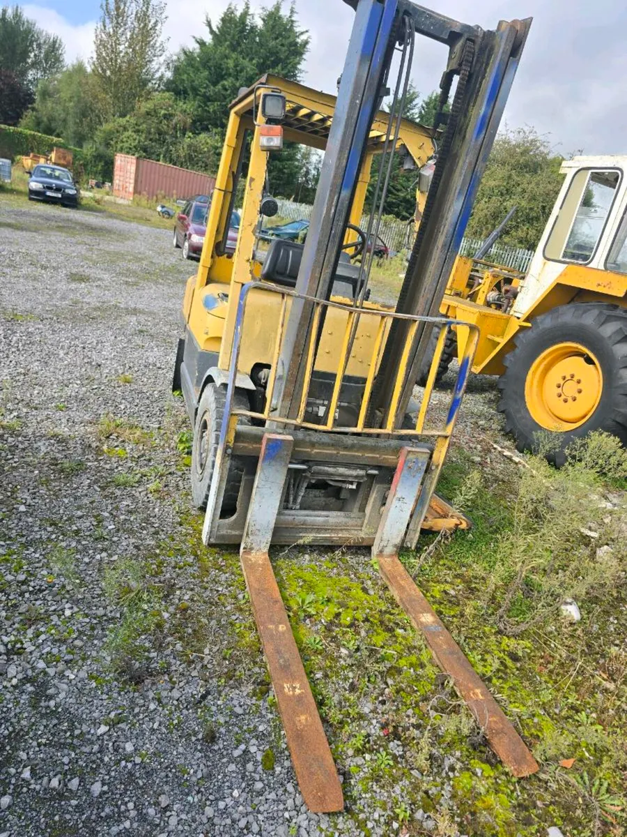Hyster 3.2 Ton Forklift - Image 2