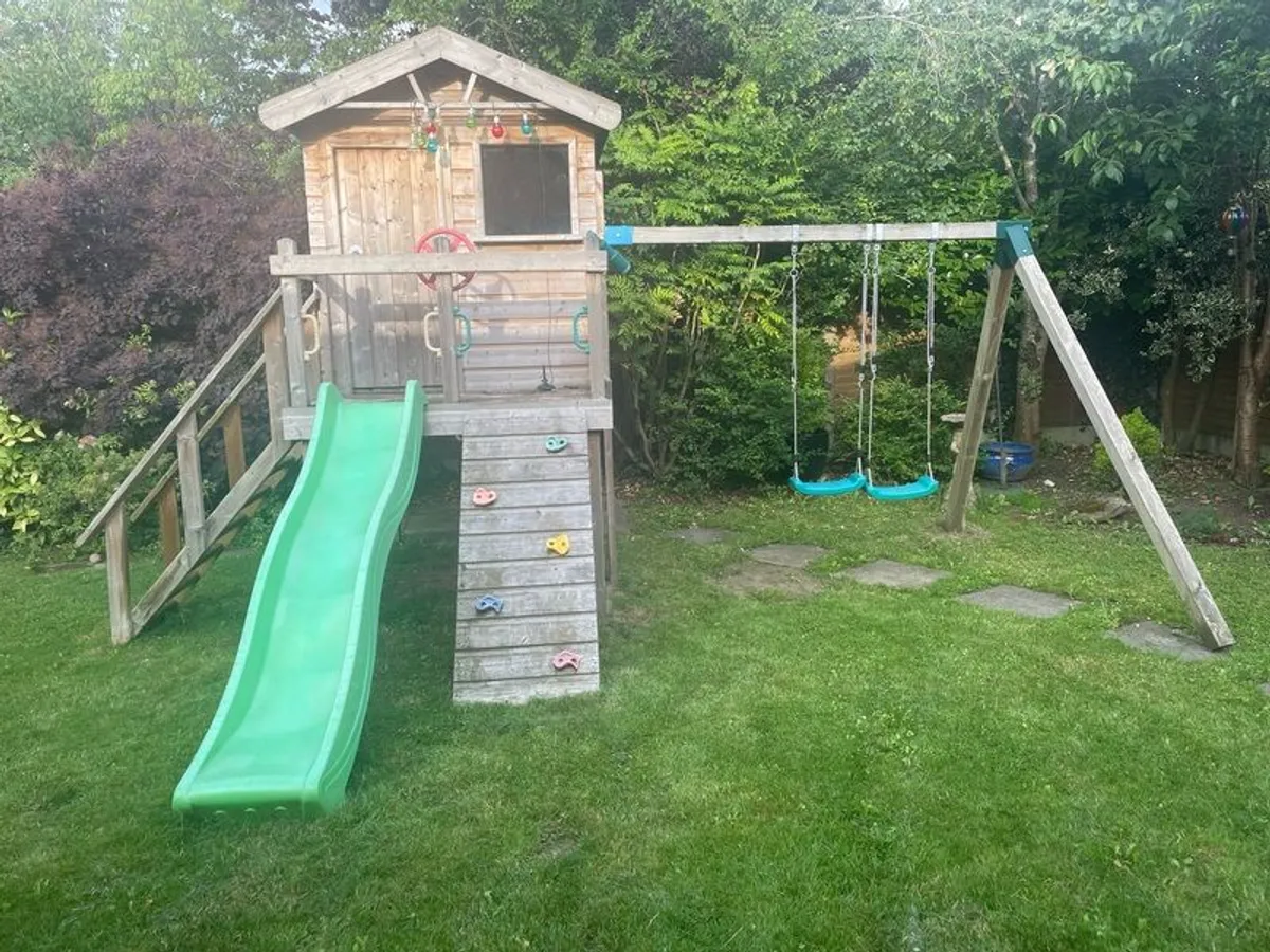 Climbing frame - Image 2