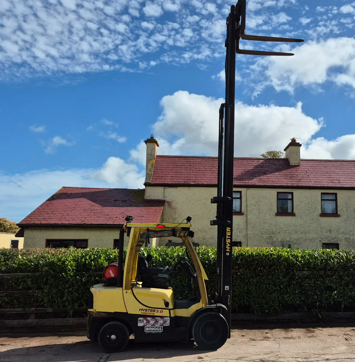 HYSTER FORKLIFT - Image 4