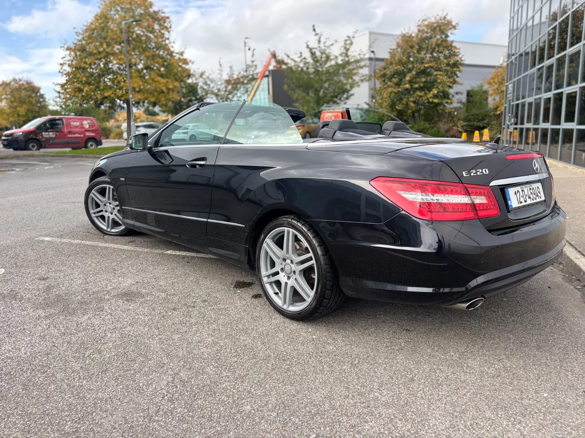 2012Mercedes-Benz ~ E220D Cabrio Avantgarde Sports - Image 4