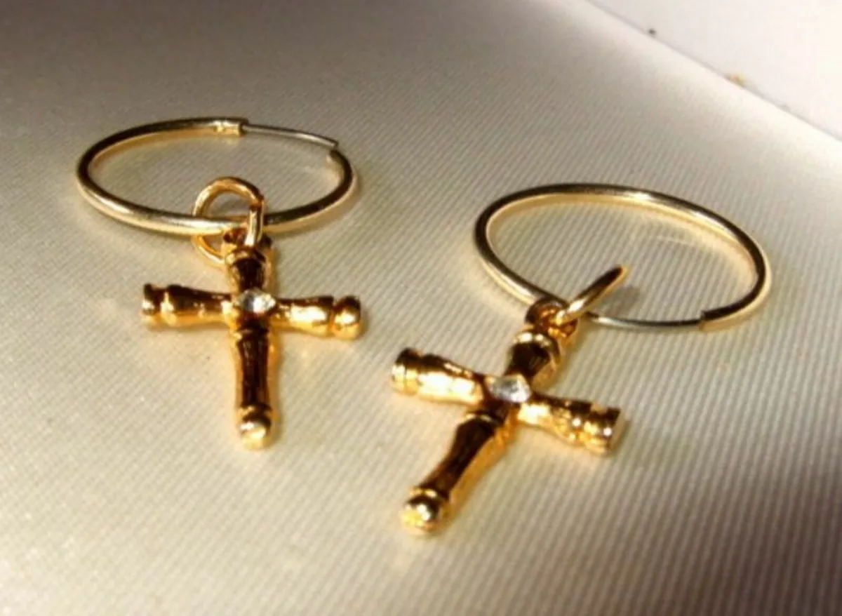 Vintage 9ct Gold Hoops & Charms - Image 3