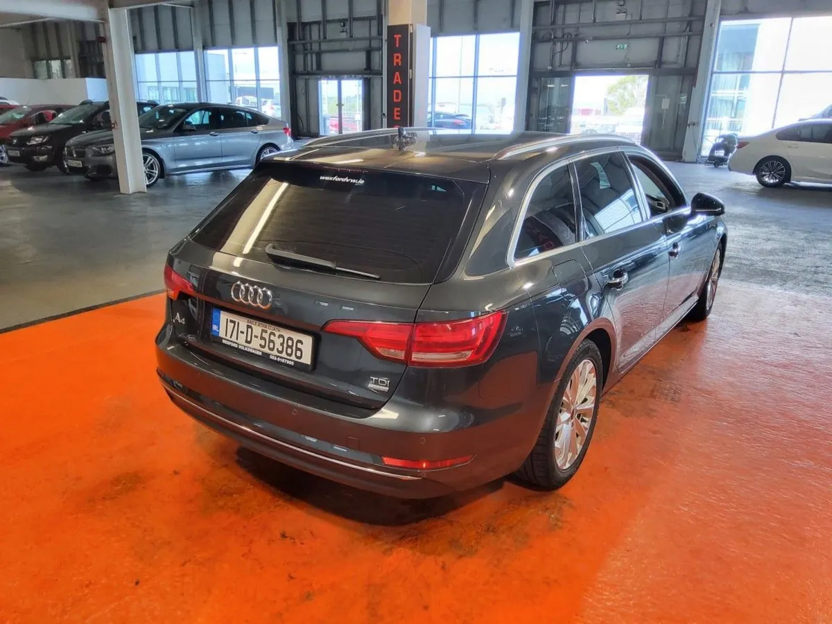 Audi A4 2.0tdi 150HP SE Ultra - Image 3