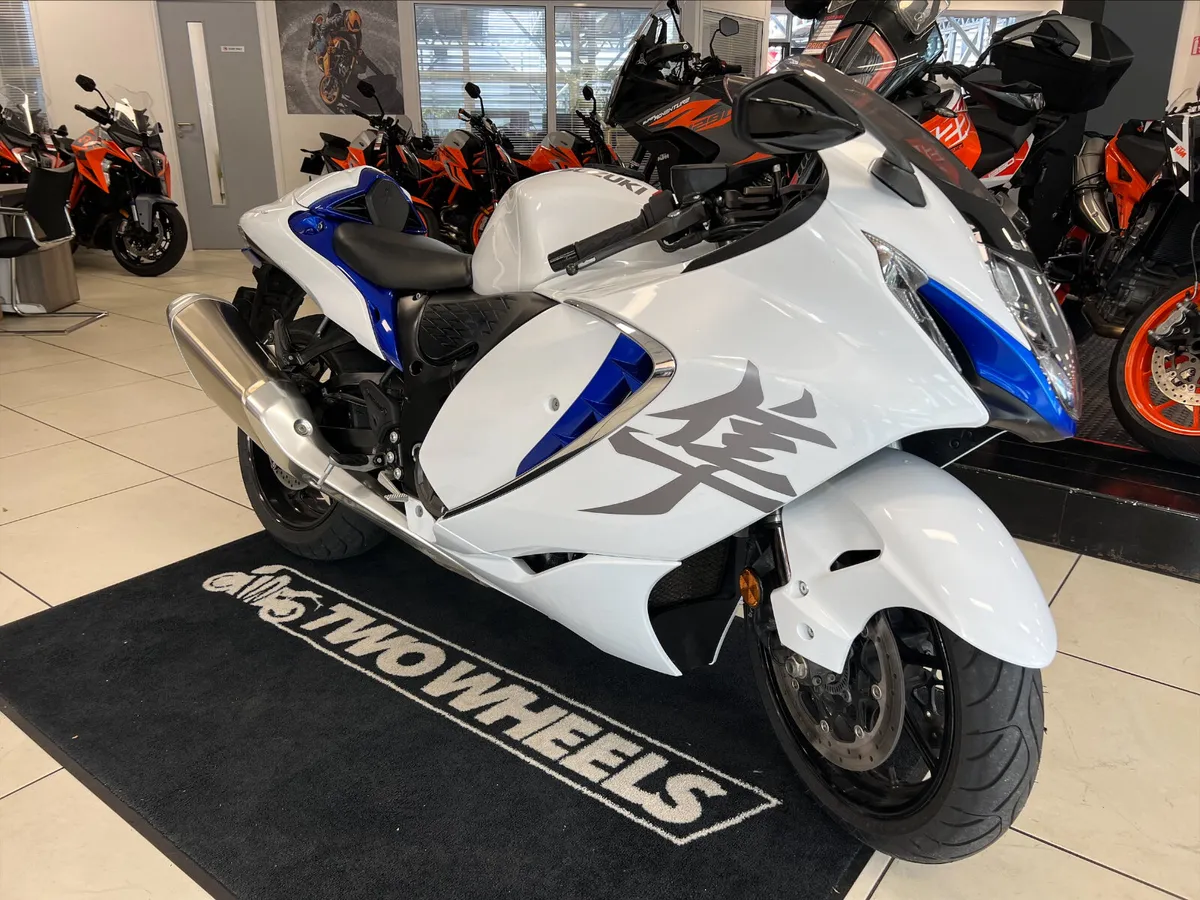 Suzuki Hayabusa - Image 2