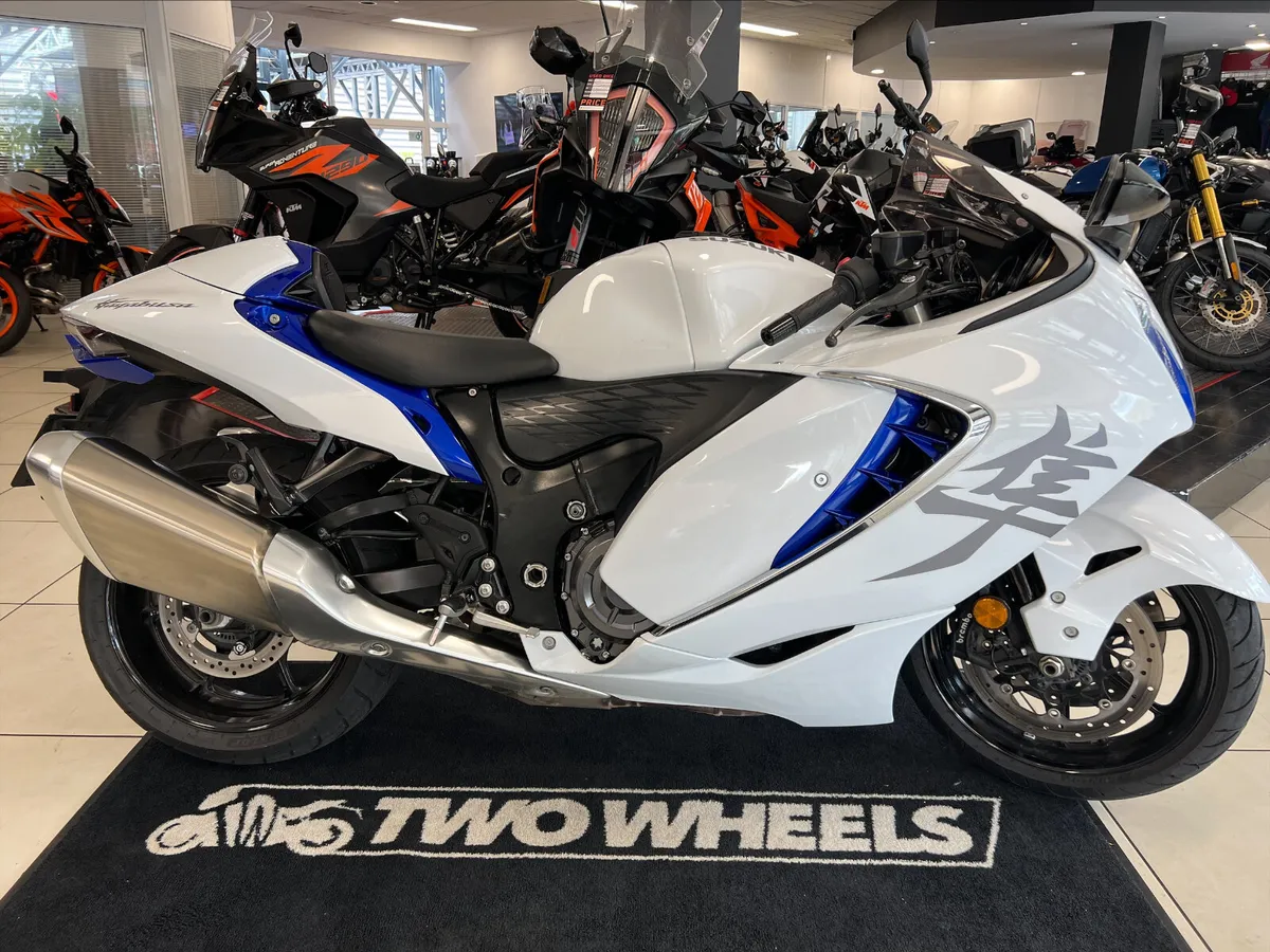 Suzuki Hayabusa - Image 1