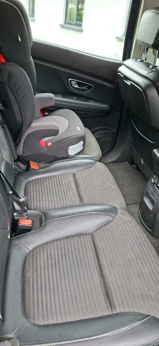 Renault grand scenic - Image 4