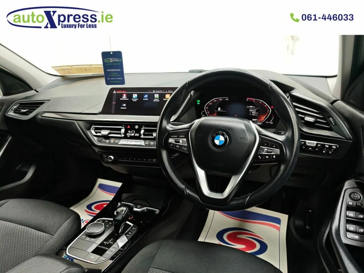 BMW 1-Series 118D Automatic, Reversing camera LOW - Image 2