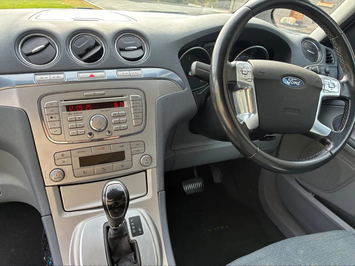 Ford Galaxy 2008 (Automatic) - Image 2