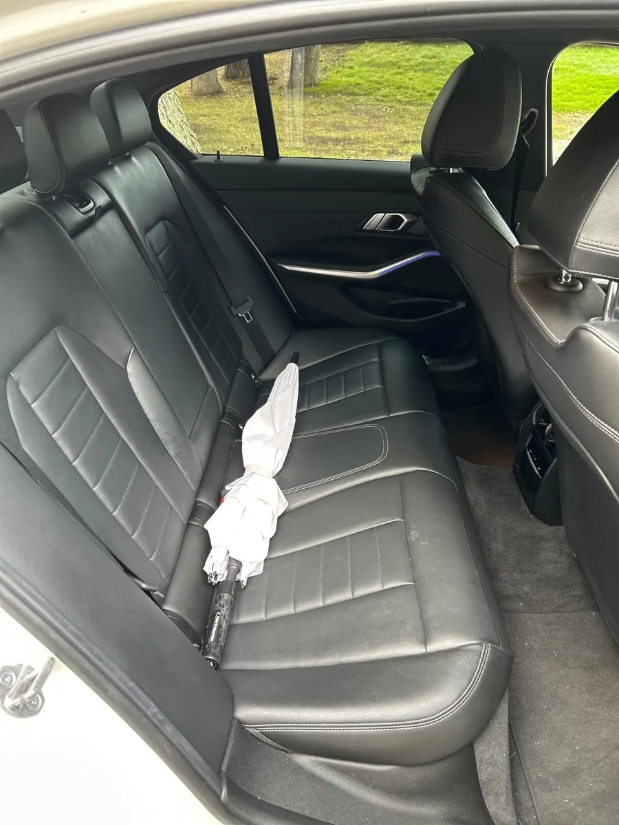 BMW 3-Series 2021 - Image 3