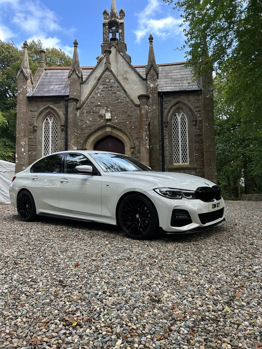 BMW 3-Series 2021 - Image 1