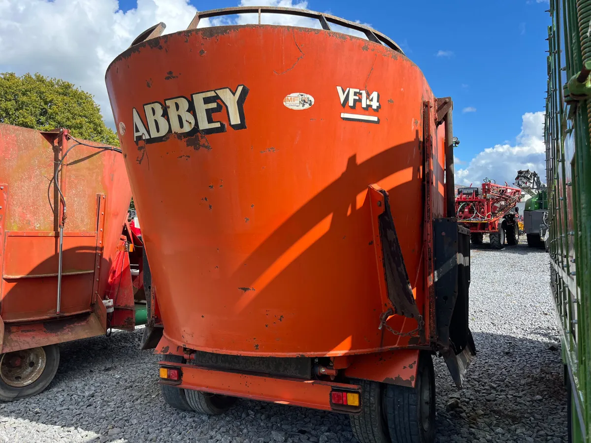 Abbey 14 cube tub feeder - Image 4