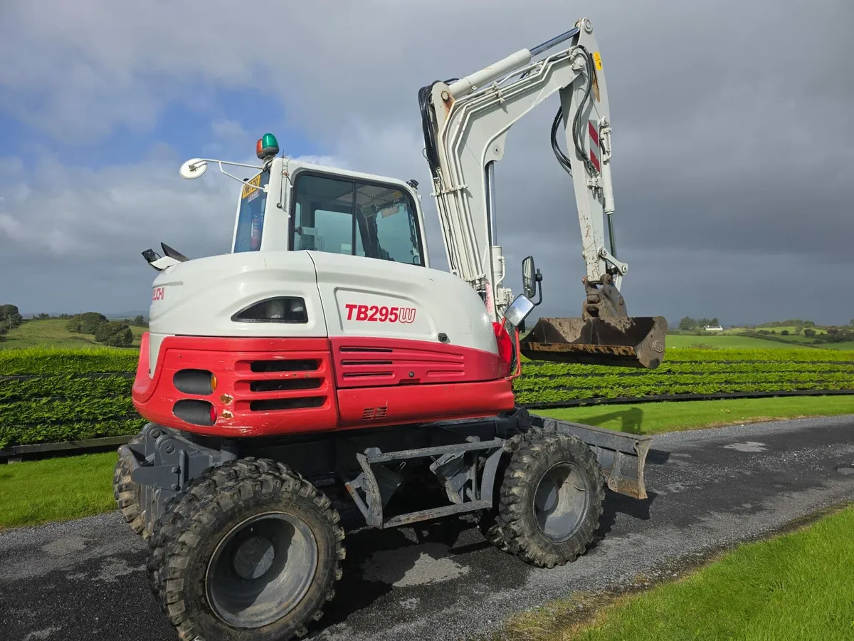 TakeucHi - Image 1