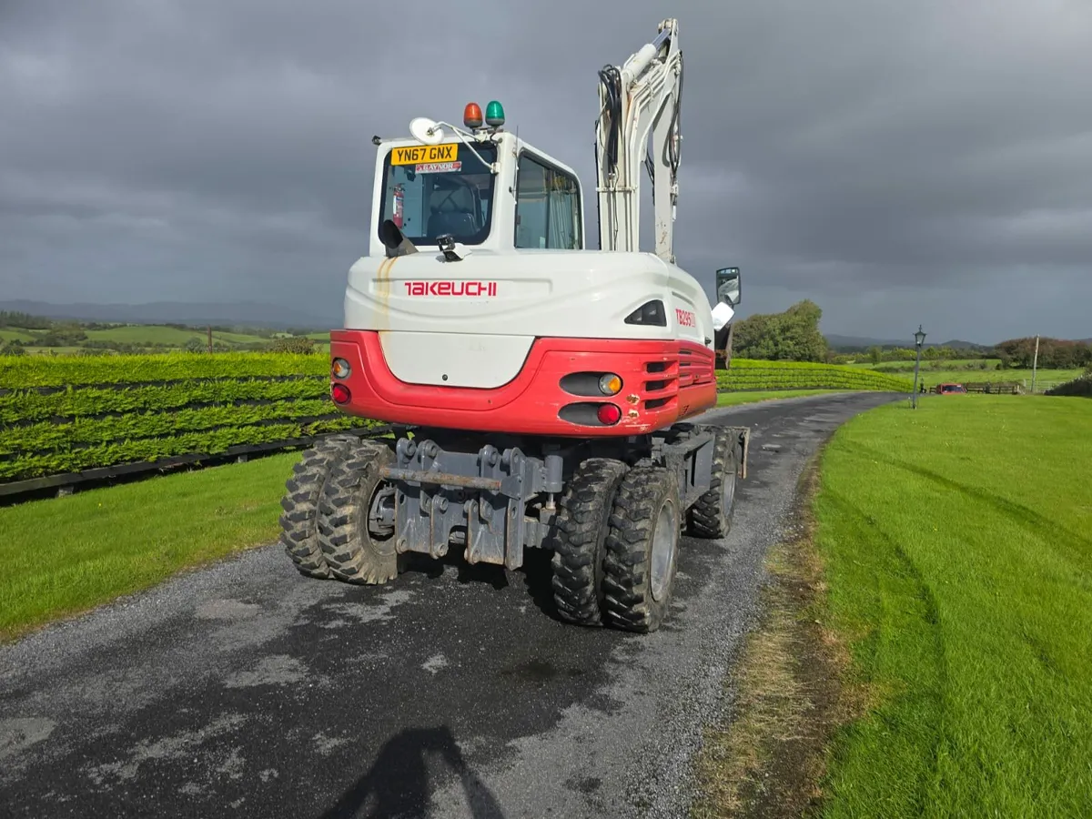 TakeucHi - Image 2